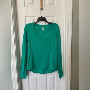 Lucy Green V-Neck Athletic Top